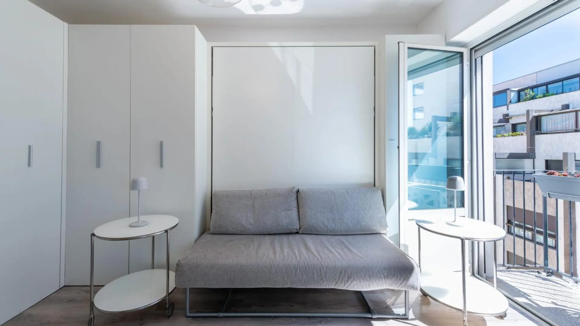 Bright Apartment In The Heart Of カンヌ